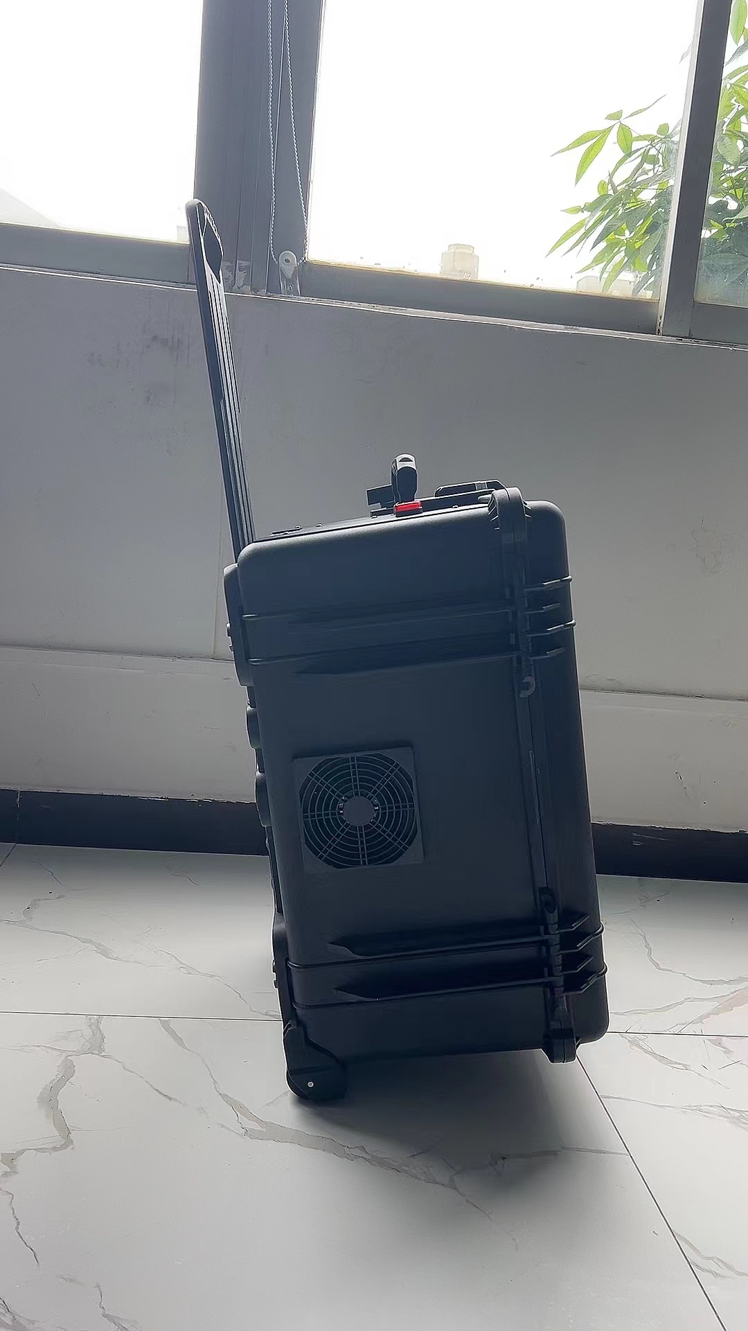 壶关手拉箱型移动通信干扰器